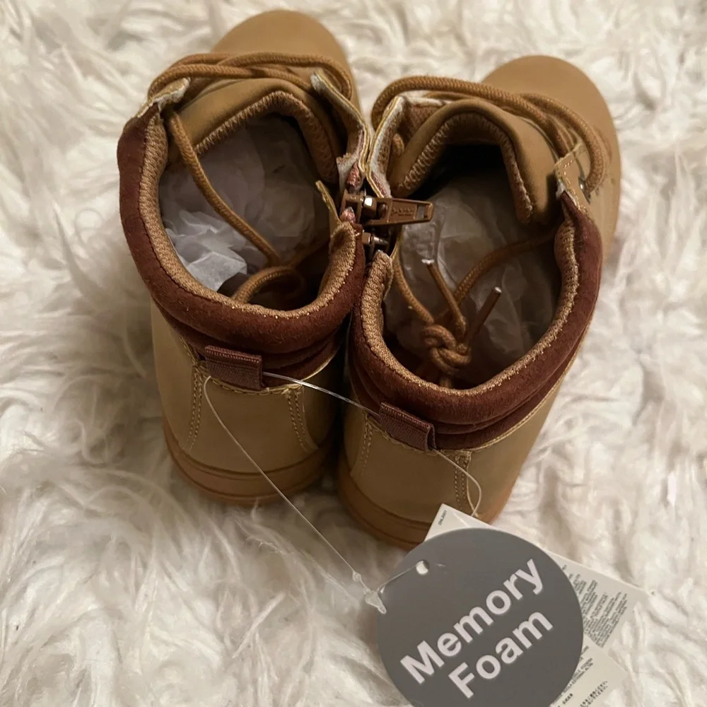 Gap boys brown boots brand new in with tags - Picture 9 of 11